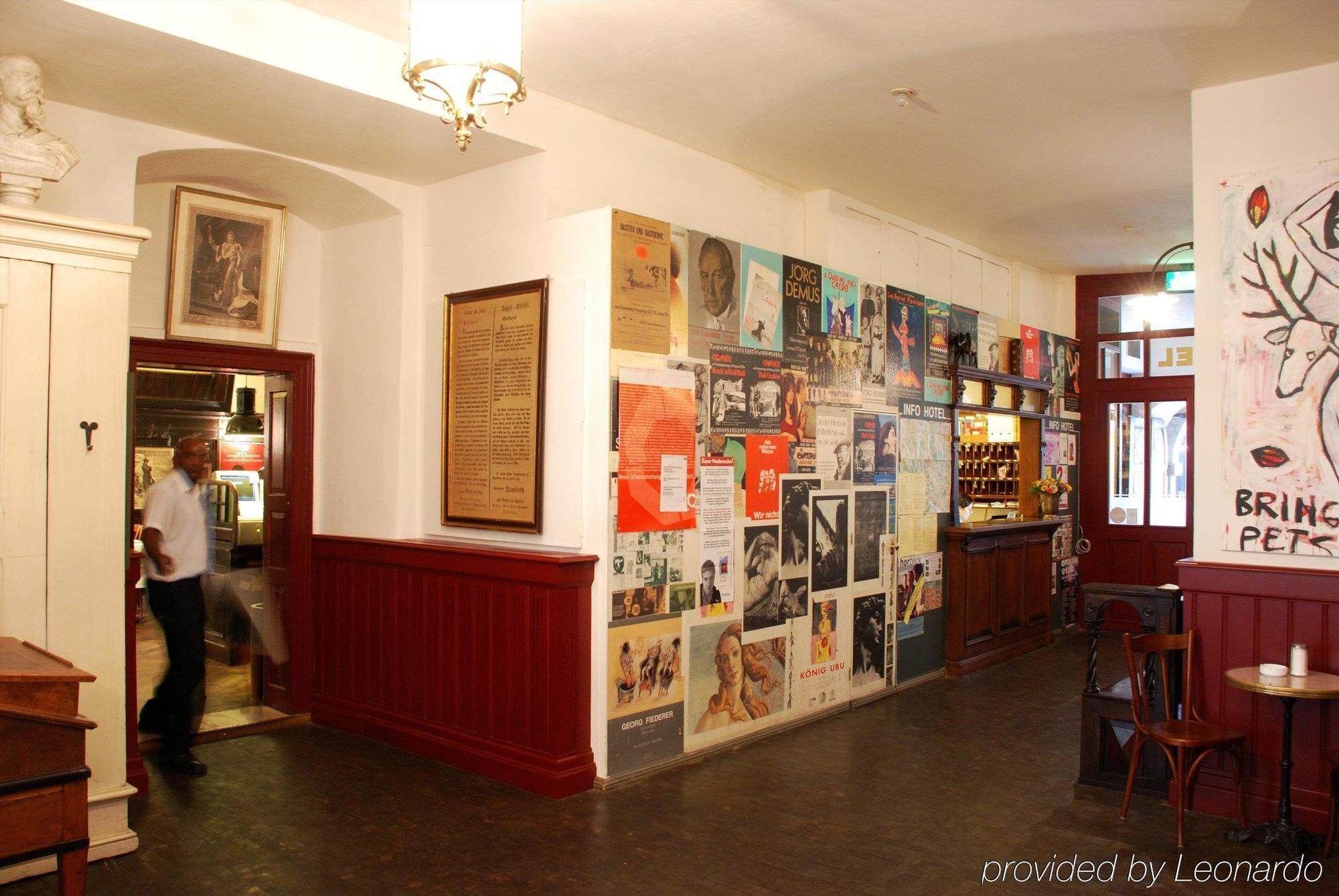 Hotel Orphee - Grosses Haus Регенсбург Интерьер фото